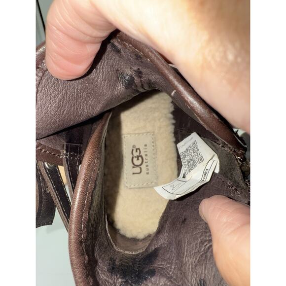 UGG Emalie Stout Brown Leather Bootie Boots Sherpa Insole Women's 7 S/N 1005286 - Picture 9 of 13